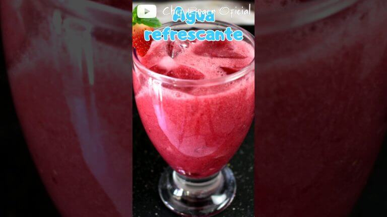 Disfruta esta rica agua de fresa con