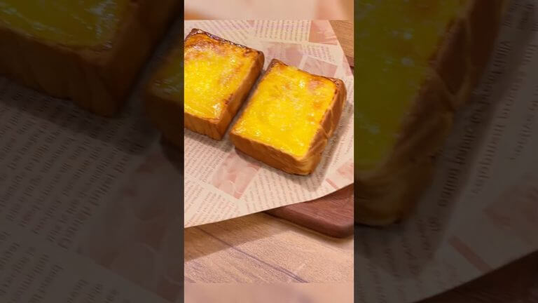 #food #foo #frenchtoast #breakfast #breadrecipe #bread #youtube #recipe #cooking #youtubeshorts