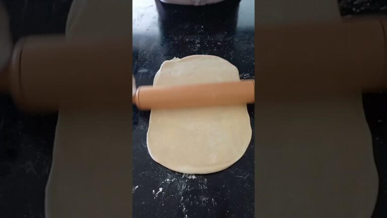 BÖYLE GÜZEL BÖREK DAHA ÖNCE YEMEDİNİZ MUTLAKA DENEYİN #delicious#Shorts#recipe