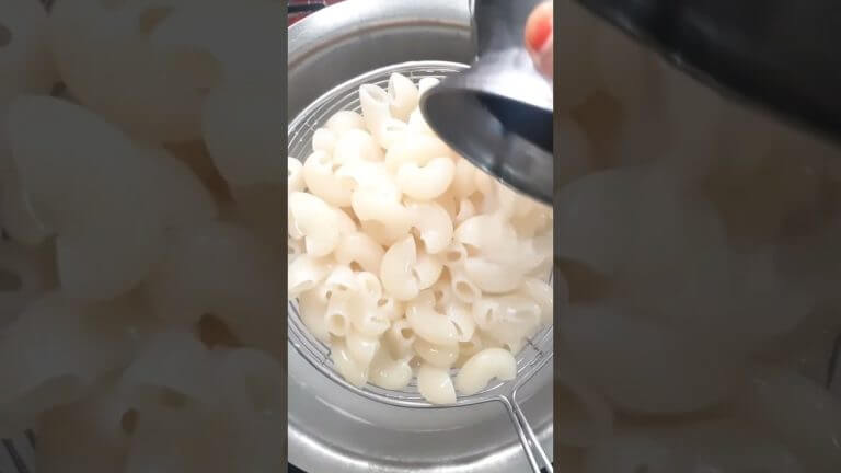 White Sauce Pasta Recipe | Tamil | Day To Day | #food #recipe #shorts #daytoday