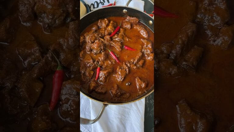 Spicy Beef Curry Recipe That Will Blow Your Taste Buds Away#shortsvideo #shorts