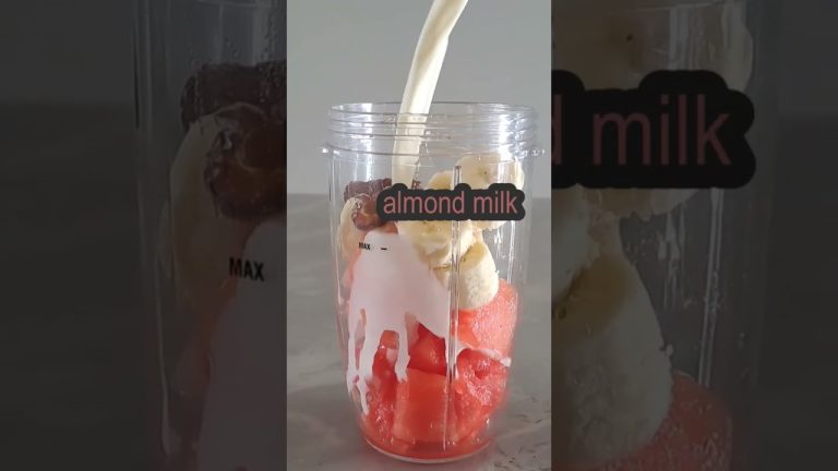 My Exact Fruit Smoothie Recipe for Weight Loss (LOST 10 POUNDS)