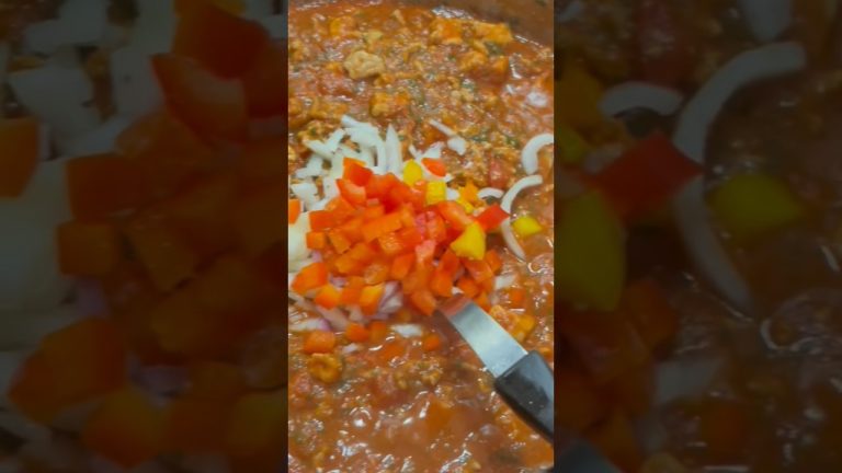 TONIGHT DINNER  LASAGNA ground chicken lasagna