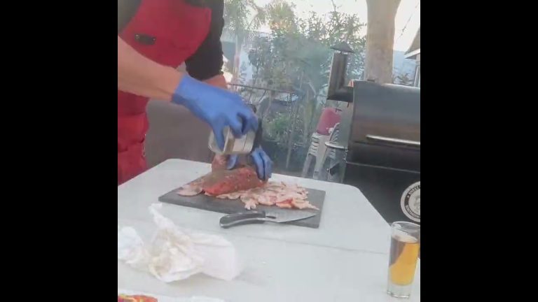 Bacon-Wrapped Tri Tip Roast in Minutes! #bacon #tritip @FarmerJohnLA