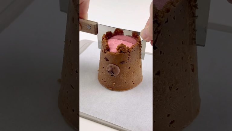 무지개빛 카피바라 치즈케이크 Capybara Rainbow Cheesecake