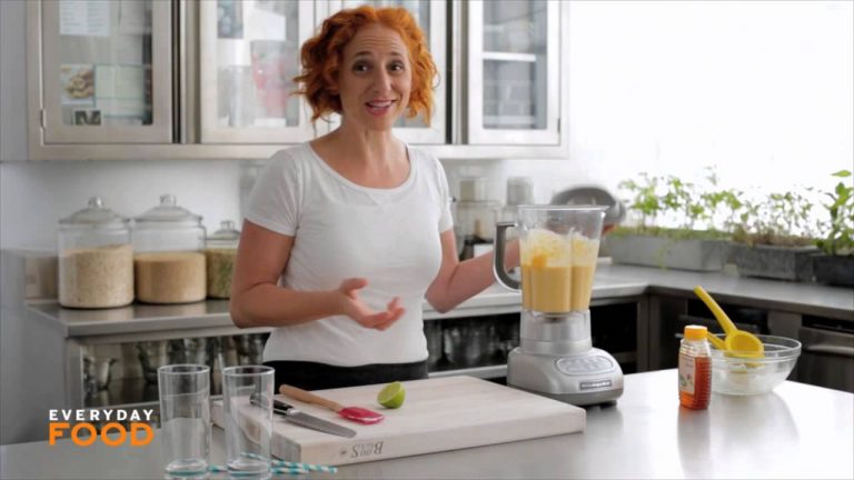 Mango-Citrus Smoothie Recipe – Everyday Food with Sarah Carey