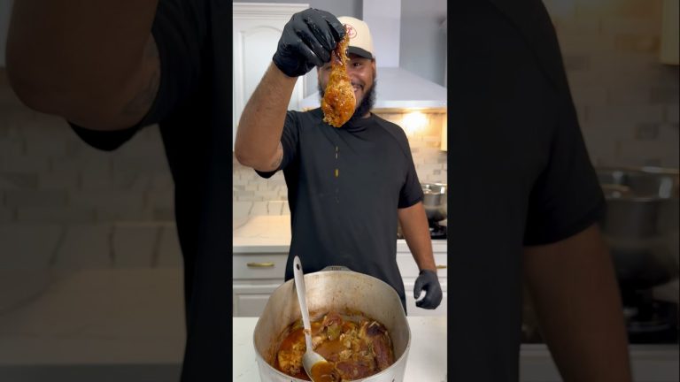 Baked Chicken And Onions In My Magnalite Pot! #MealsByAldenB