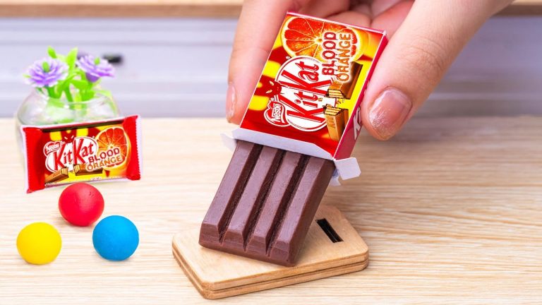 Amazing KITKAT Cake Dessert | Best Miniature RAINBOW Chocolate Cake Decorating Ideas, KitKat Recipe