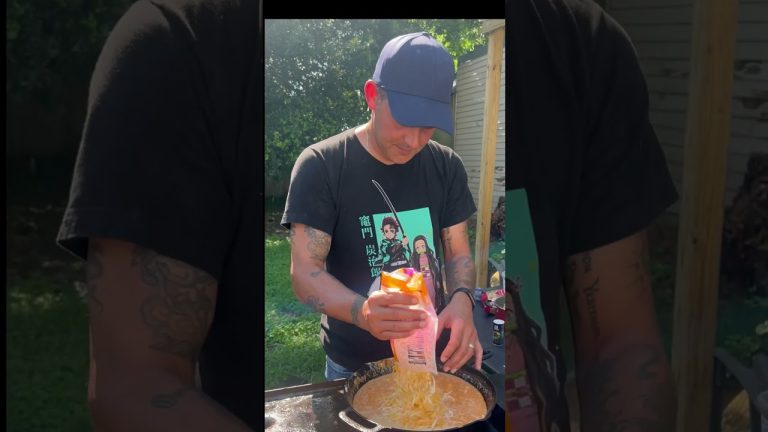 Quick and Easy Seafood Macaroni on the Flattop Griddle | Crawfish & Shrimp | Lets Go!