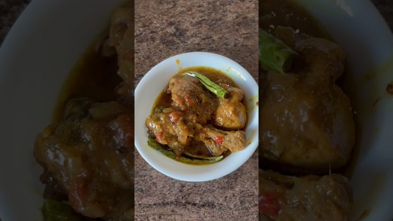 Chicken recipe from Kerala #ashortaday #shorts #khaudostsanjeevseth