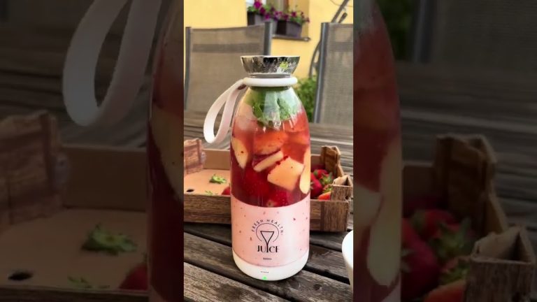 Turn Anything Into A Smoothie Within Seconds! Portable, Fast & Luxurious!💫