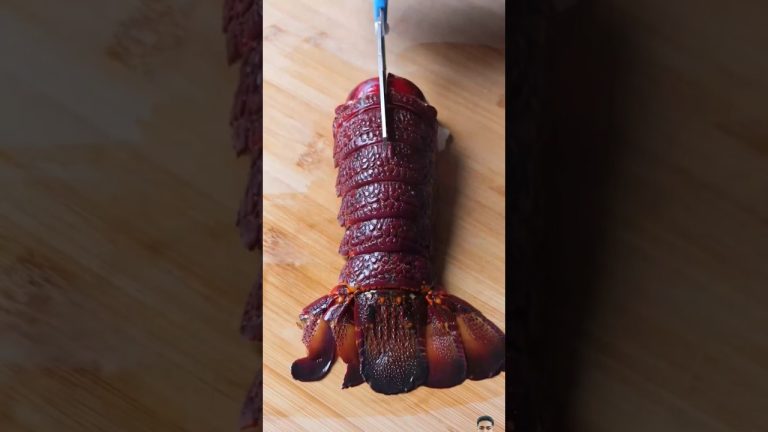 Garlic Confit BBQ Lobster Tails 🦞 #recipe #seafood #easyrecipe #lobster #cooking #food #steak #asmr