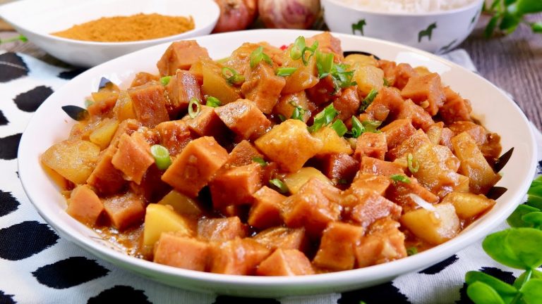 Tim Ho Wan Inspired Curry Luncheon Meat & Potatoes 添好运咖喱土豆午餐肉 Chinese Stir Fry Spam Recipe
