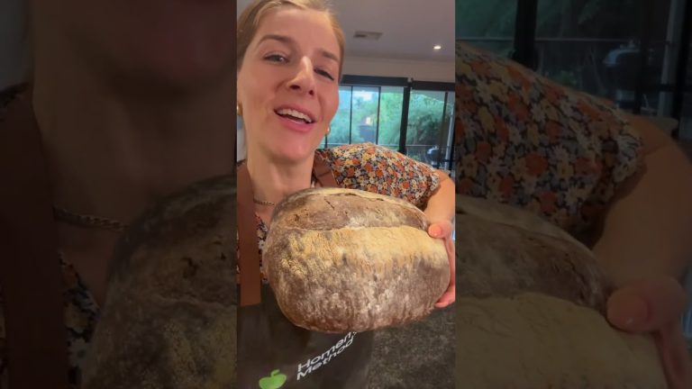 Comment Waitlist to get your free bread recipe guide and get on the waitlist for the challenge 🤗🍞