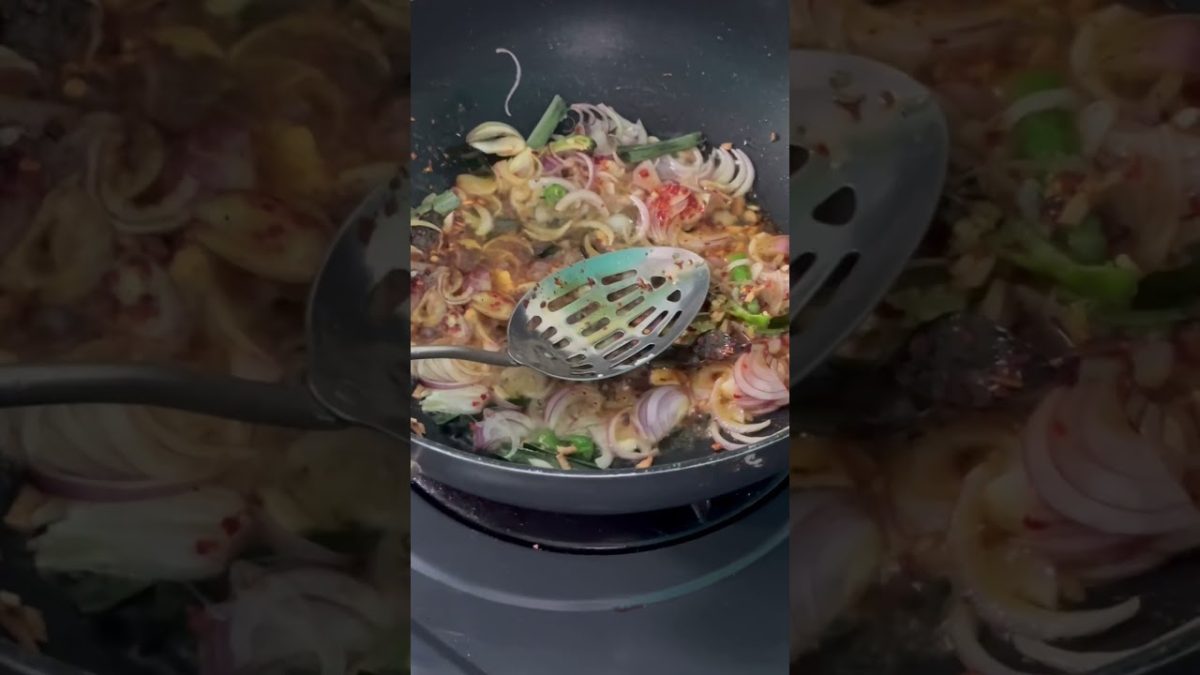 මේ විදියට 🍜 ස්කෝලේ අරන් ගිහින් තියෙද | එක subscribe එකත් මට ගොඩක් වටිනවා ඔයාගෙ❤️ #shorts #cooking