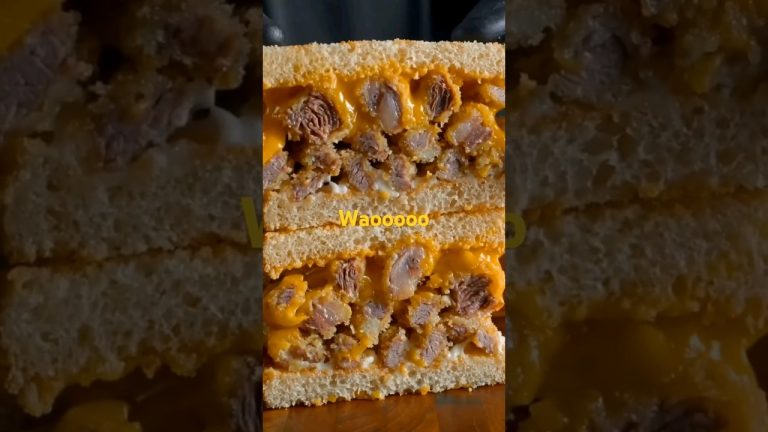 Ultimate Crunch Beef Fingers Fries Sandwich yummyTastey”🧀