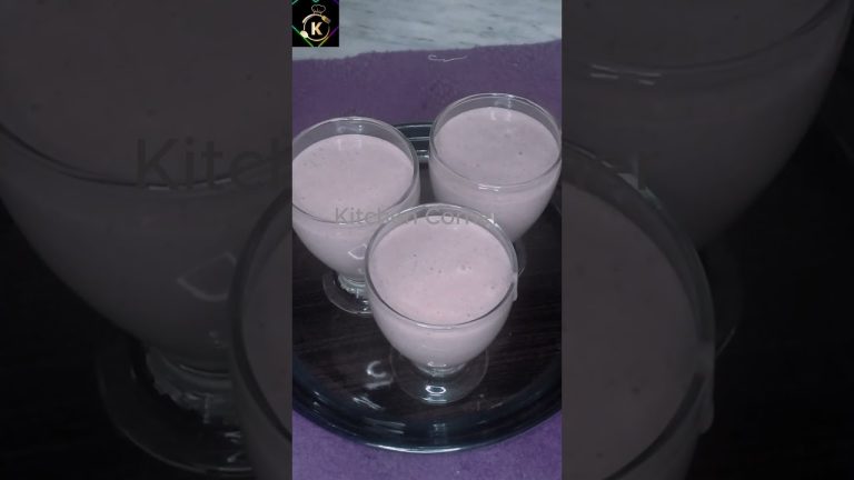 Strawberry Banana almond shake 😱 | #shorts #iftarrecipe #cooking #drinks  #food