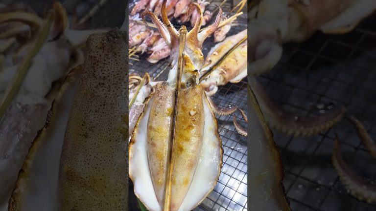 Yummy Squid Grilled, Fresh Seafood #shorts #seafood #shortvideo #recipe #food #reels #viral #eating