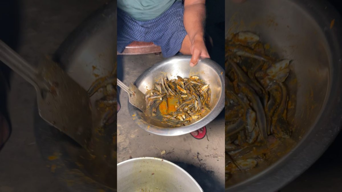 Desi Fish Fry 😱#fishfry #fishcurry #fish #fishcutting #streetfood #recipe #shorts #viral #viral