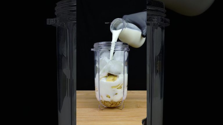 Banana Shake Asmr | #shorts #ytshorts #food #juice #banana #asmr #recipe #kitchen #reels