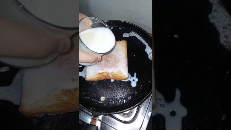 Yeh itna VIRAL kyu ho gaya ?? #shorts #viral #bread #breadrecipe