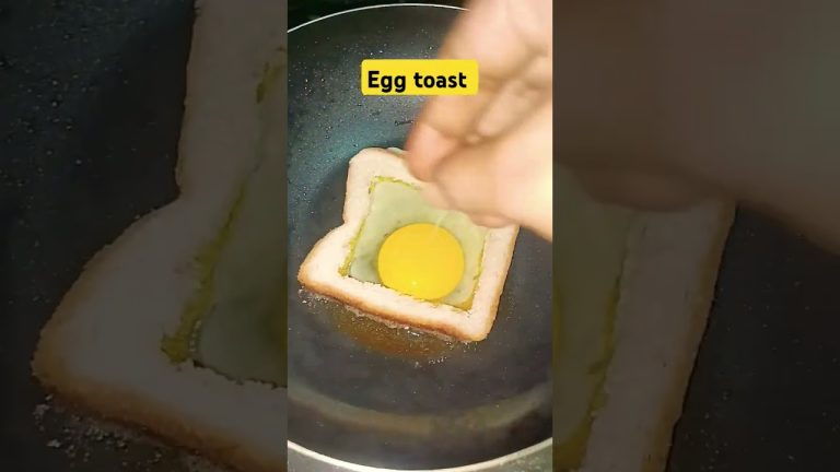 Egg Toast Recipe #shorts #youtubeshorts #viral #food #eggtoast