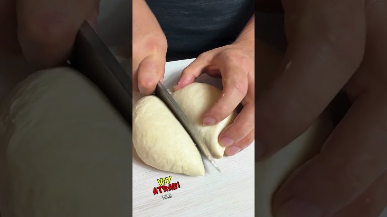 Pan con masa madre, jitomate y queso. 🍅🧀 #masamadre #bread #cheese  #focaccia  #receta #foodclips