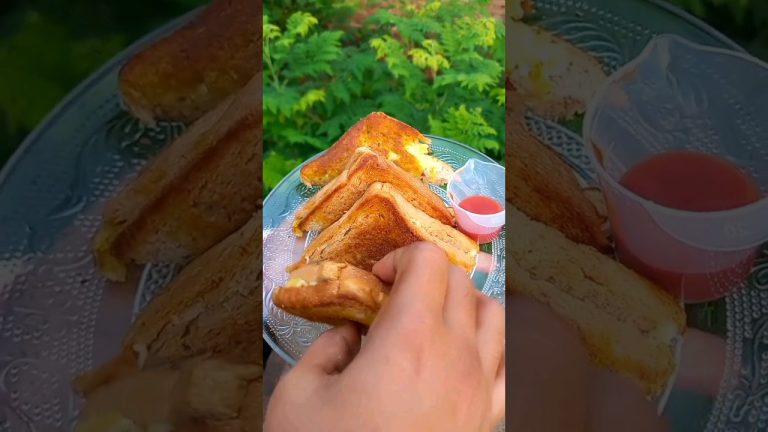 অসুস্থ বাচ্চার মুখে এরকম খাবার করে দিলে খুব ভালো খাবে #shortsvideo #tastyfood #food