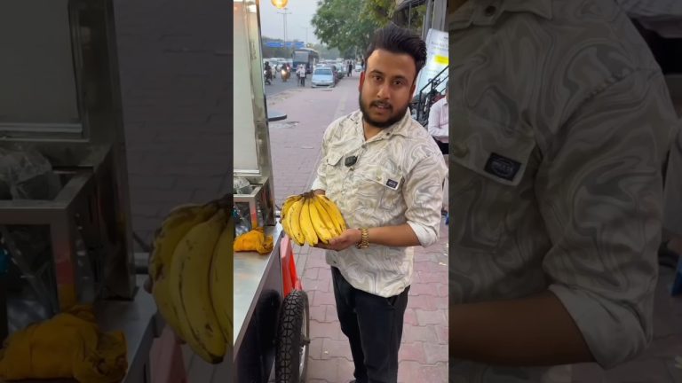 स्वादिष्ट BANANA Shake Kaisa Banta Hain😱 #ytshorts #shorts #making #farming