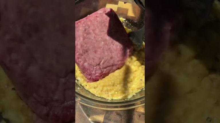 I make this when I miss Hawaii 🌺 #locomoco #shortsvideo #homecook #mealideas