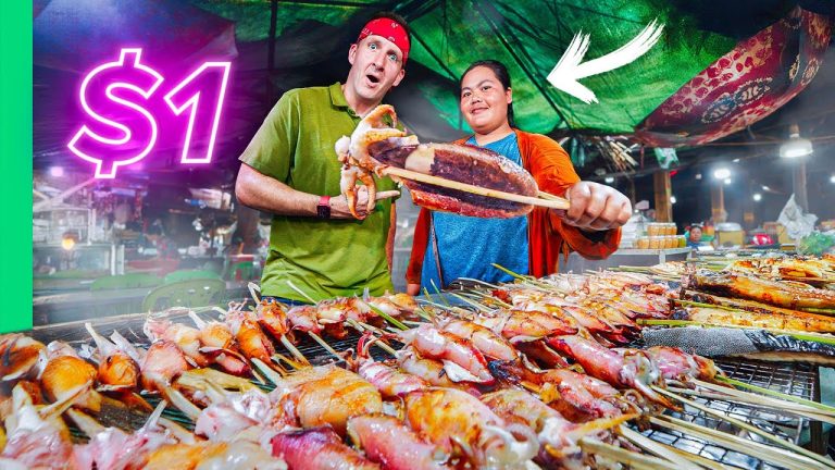 Cambodia’s $1 Seafood Chef vs $180 Seafood Chef!!