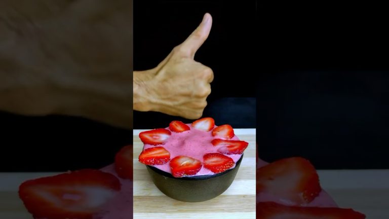 Strawberry recipe #shortvideo #viral #food