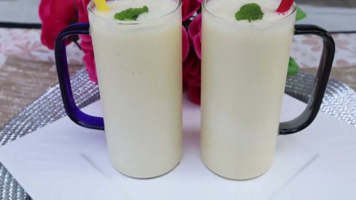 mango smoothie recipe, aam ki recipe Healthy drink Smoothie