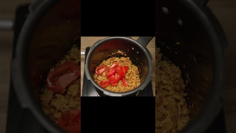 Easy and Tasty Chicken Aloo Keema Recipe by All Food Show #trending #shorts #chicken #food