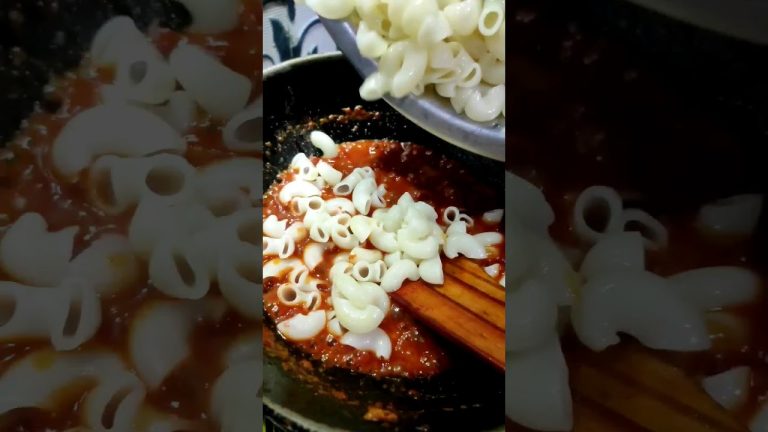 Ouick & Delicious macaroni recipe🤤✅👩‍🍳 #food #pastarecipe #short #cookingvideo #videoviral