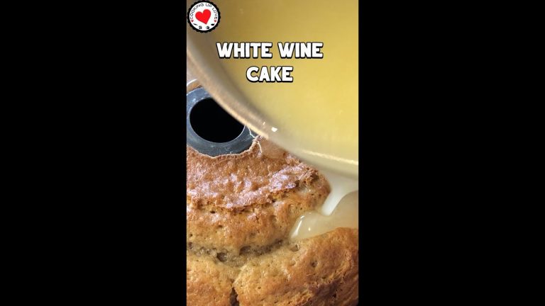 Southern White Wine Cake For Brunch | Brunch Recipes | Easter Dessert Recipe #Shorts