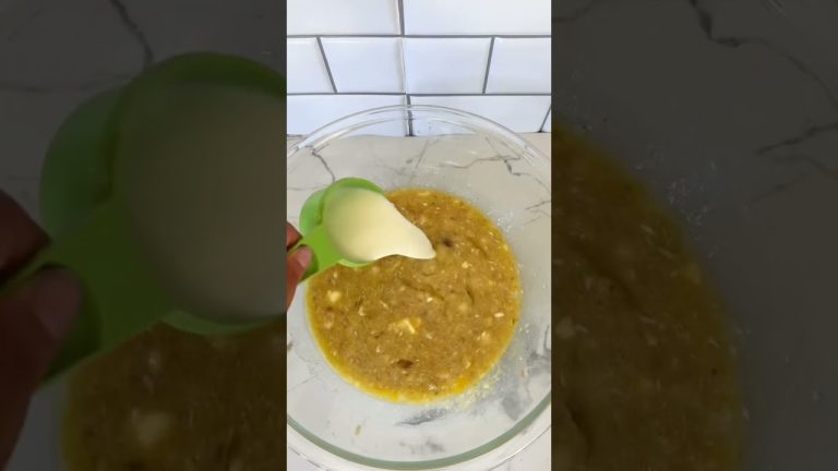 How To Make Banana Bread #recipes #recipe #food #easyrecipe #cooking #cheftips #cake #bananabread