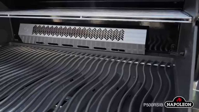 Napoleon Prestige 500 Gas Grills