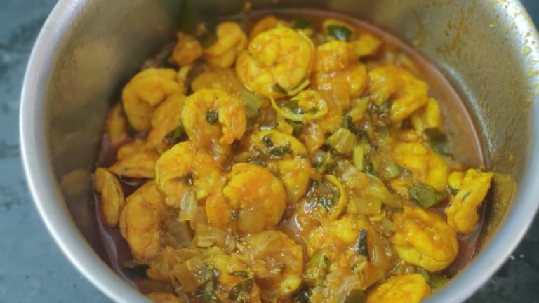 రుచికరమైన రొయ్యల కూర | prawns curry recipe in telugu | prawns curry | seafood recipes |