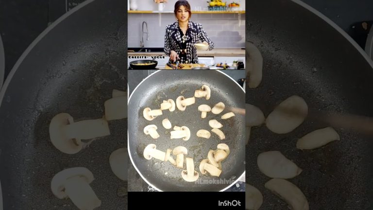 priyanka chopra's mushroom stuffed omlete #viral #shorts