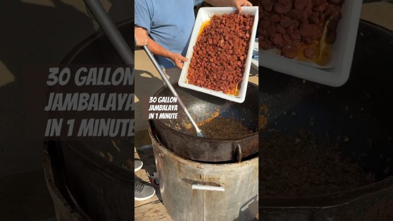 30 Gallon Jambalaya in 1 minute. #short #jambalaya