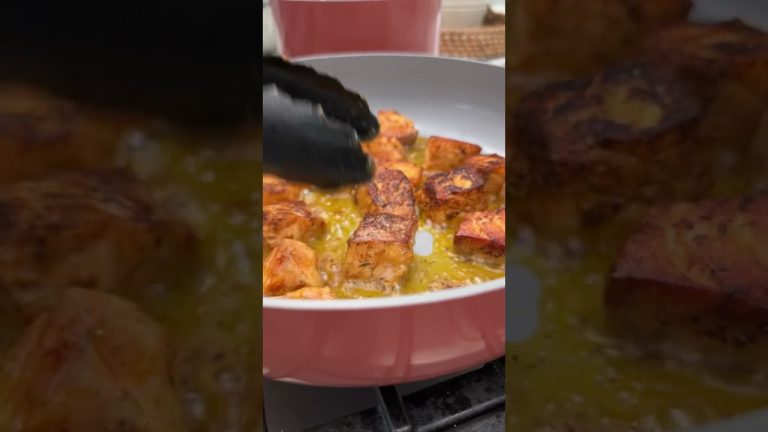 Easy salmon pasta #salmonrecipe  #easydinner #salmonpasta