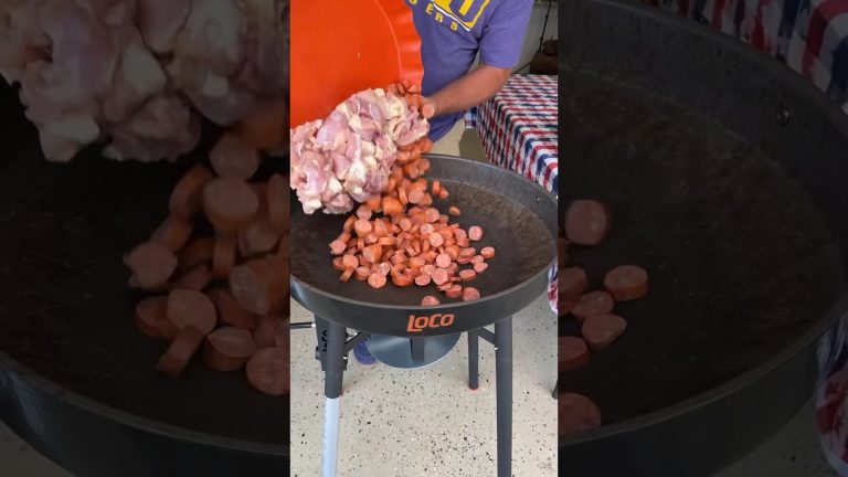 Let’s Cook PASTALAYA #pastalaya #short #jambalaya #cajun #cooking