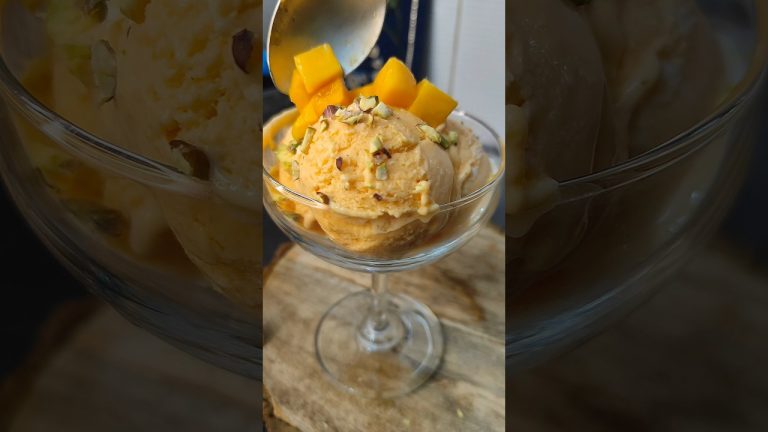 Quick & Easy Mango Ice Cream Recipe 🤤❤️ #shorts #mango #icecream #recipe #dessert #viral