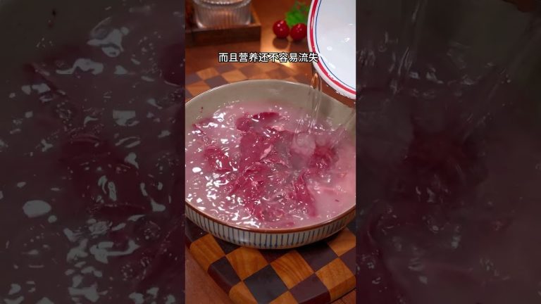 别只会喝水了！这个夏天，让这碗猪心汤给你不一样的清凉滋养！🌊 #夏日养生 #汤品新体验 #猪心汤秘诀 #家常菜做法 #一起學做菜 #家常菜 #烹飪 #美食 #料理 #美食教程