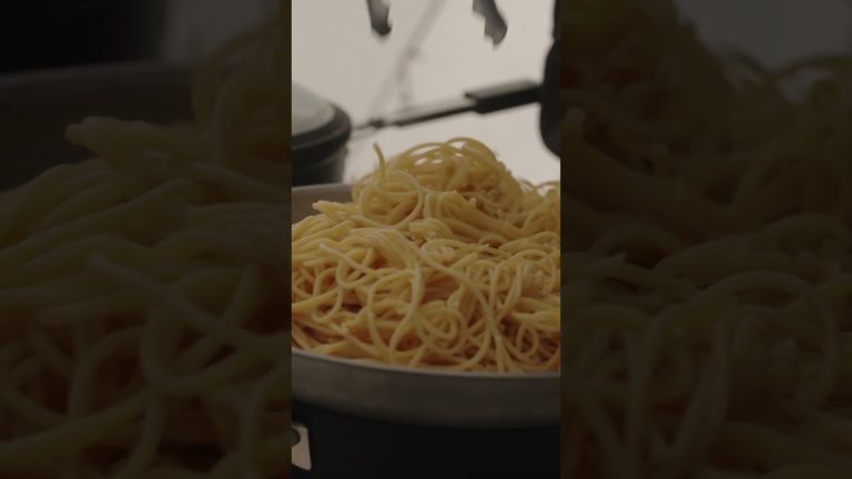 Delicious Clam Pasta Recipe | Snow Peak Cooking