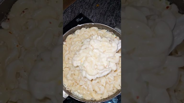 Cooking Pasta For My Siblings At 3am #ytshorts #shorts #minivlog