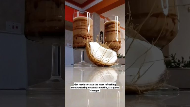 How to make healthy coconut smoothie#healthyrecipes#easyfix smoothierecipe#shorts