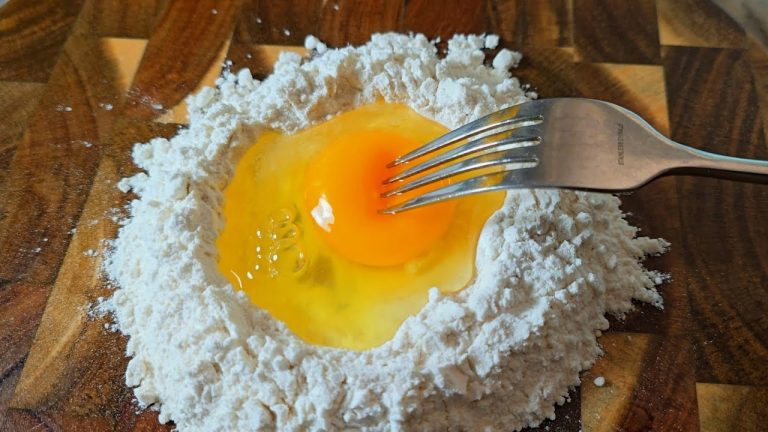 Add 1 egg to flour for an easy PASTA FOR ONE | Easy PASTA recipe from scratch!