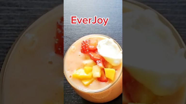 Best smoothie to sip on the beach